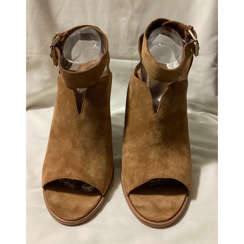 Marc fisher Suede, block heel, peep toe, buckle strap closure sandals - Picture 2 of 6